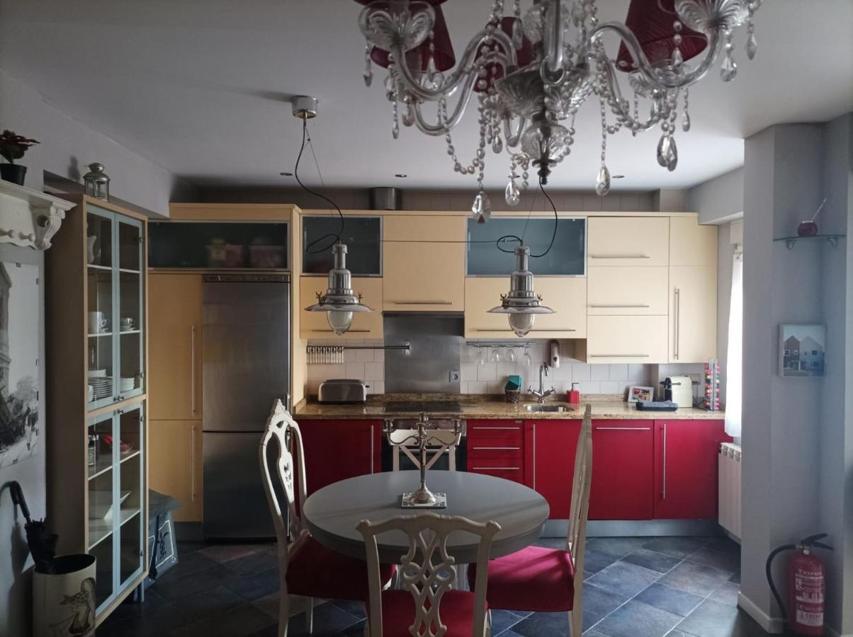 Apartamento San Quirce - Centrico Y Reformado- Wifi Y Netflix Valladolid Luaran gambar